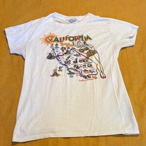 California vintage style graphic tee